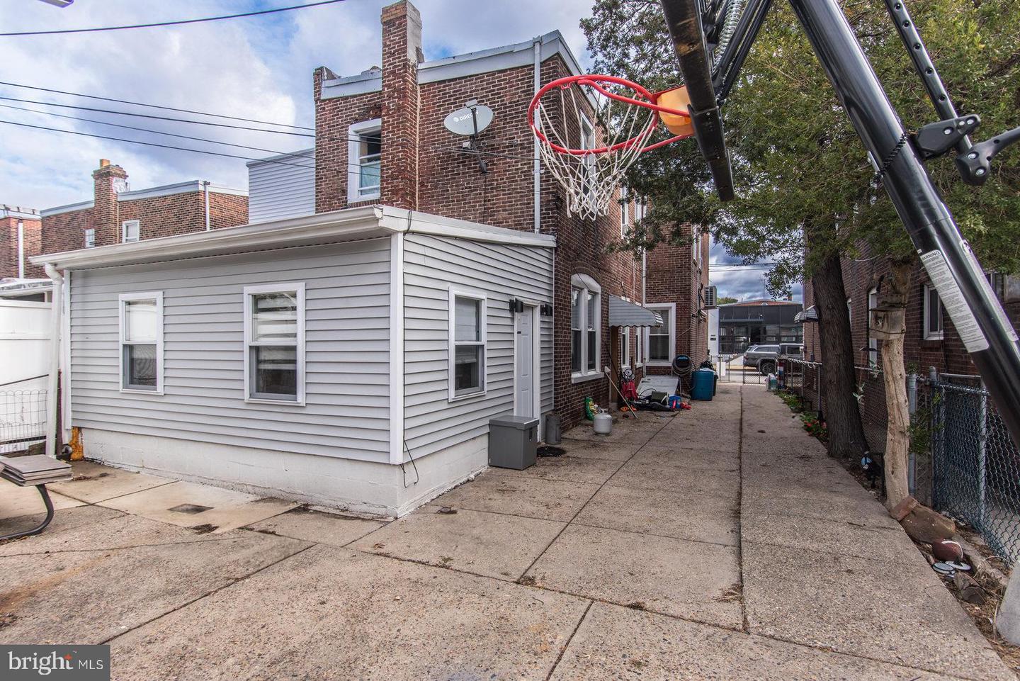 2578 Orthodox St Property Photo 62
