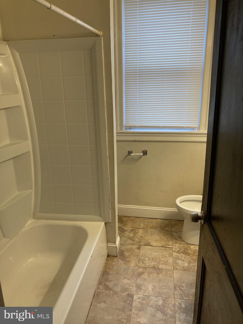 3145 N Patton St Property Photo 10