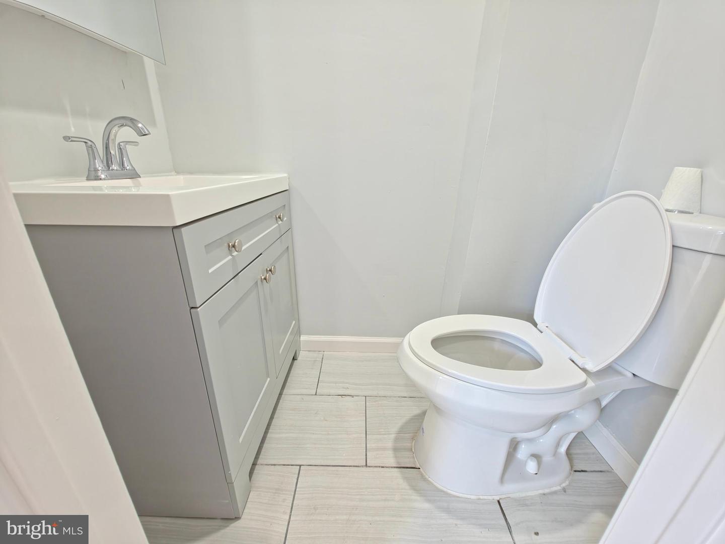 3934 Howland St Property Photo 14