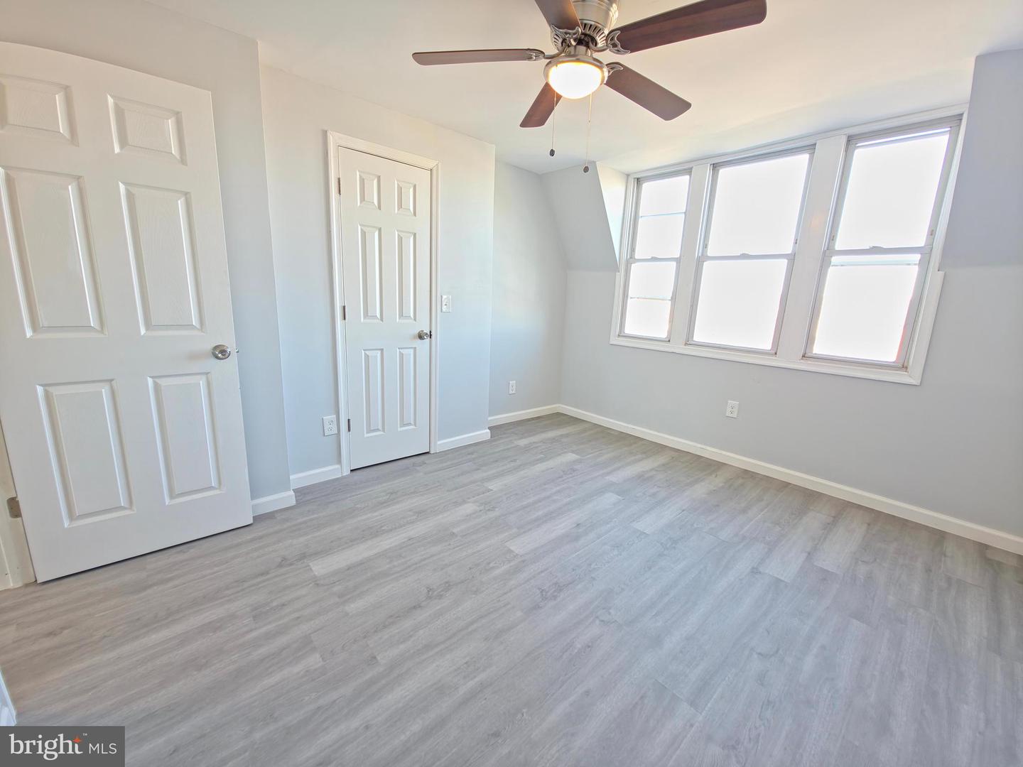 3934 Howland St Property Photo 17