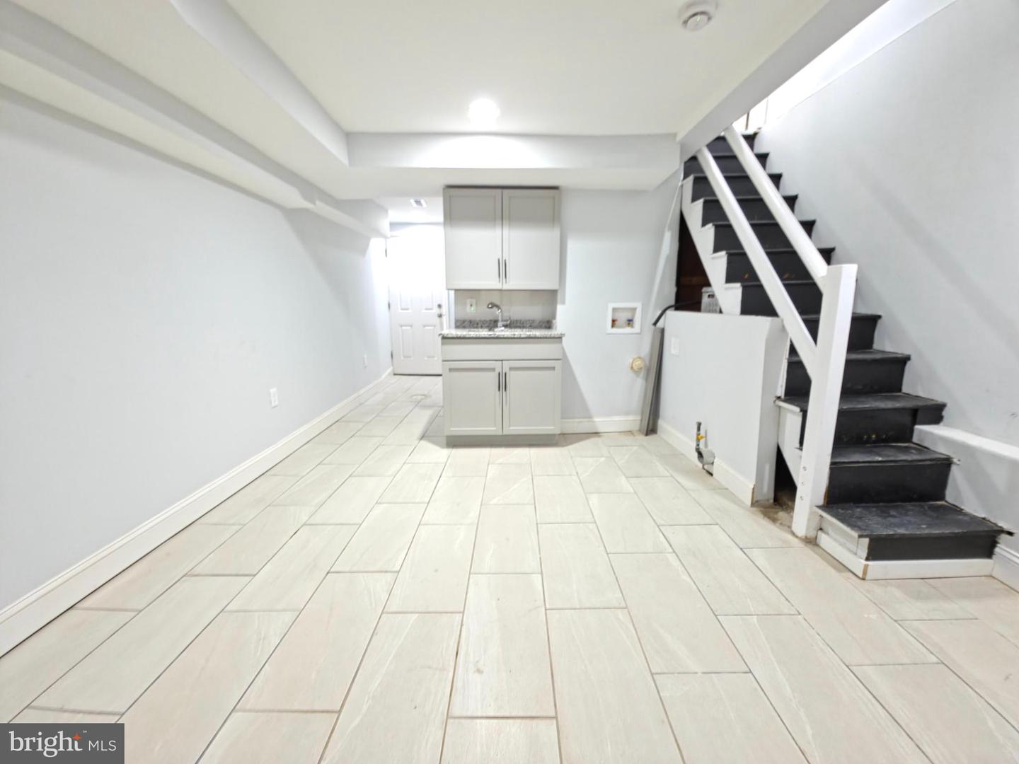 3934 Howland St Property Photo 25