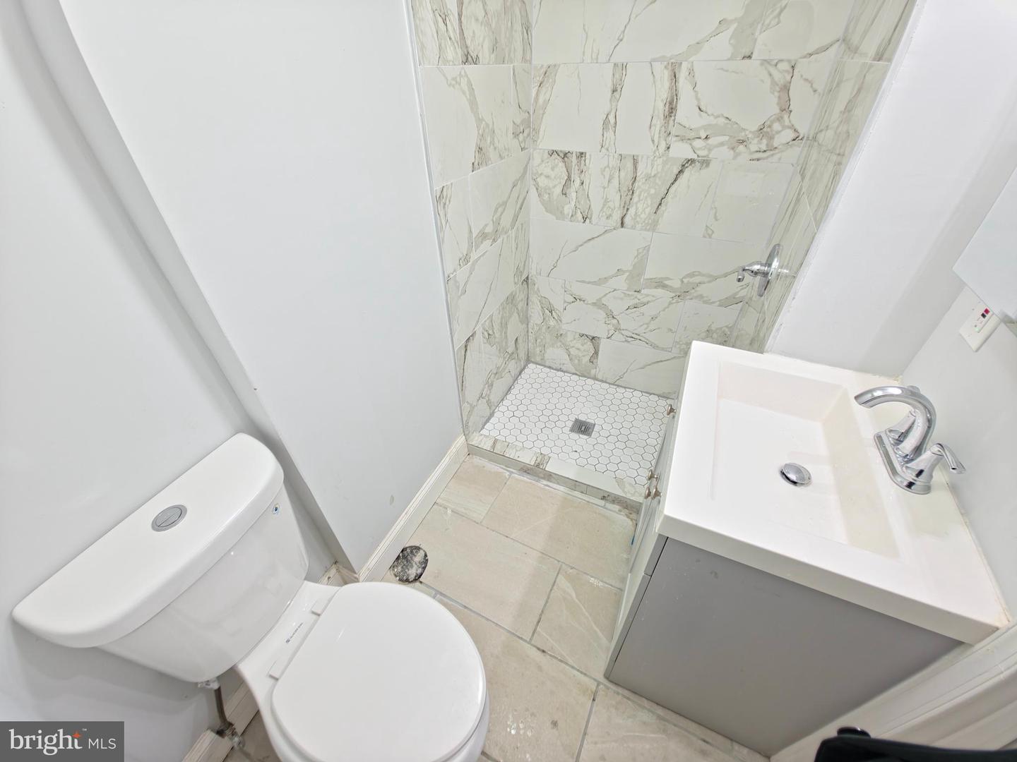 3934 Howland St Property Photo 34