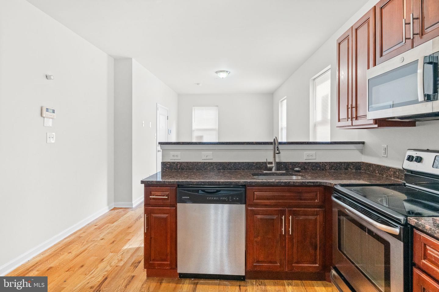 2106 N 17th St Property Photo 14