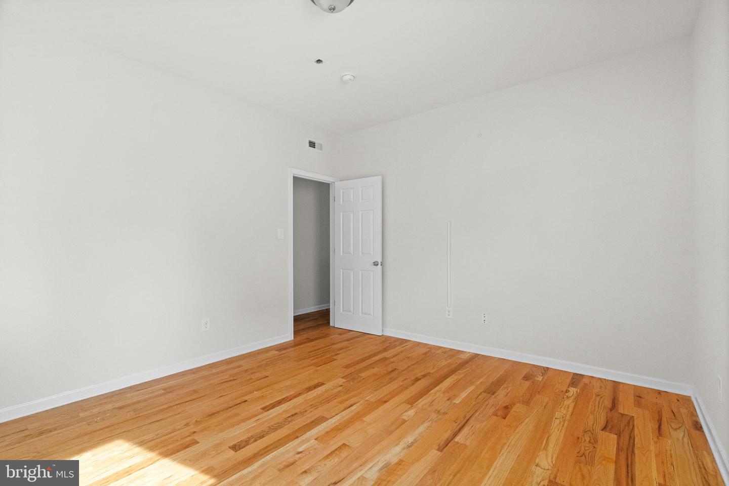 2106 N 17th St Property Photo 58