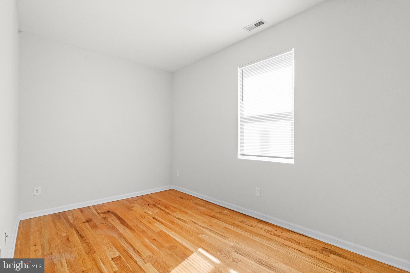 2106 N 17th St Property Photo 66