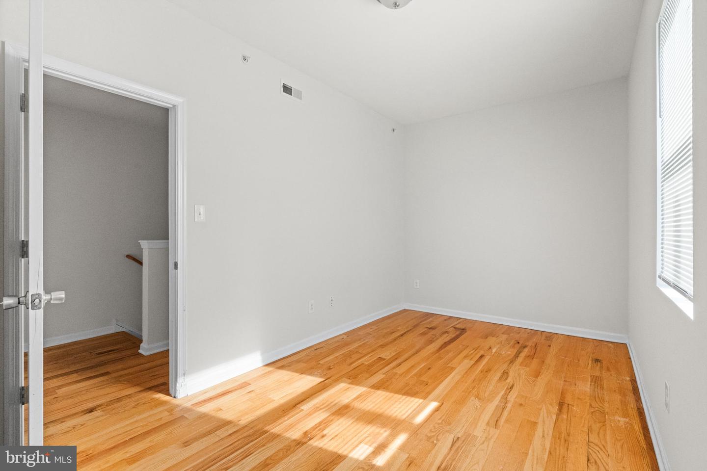 2106 N 17th St Property Photo 67
