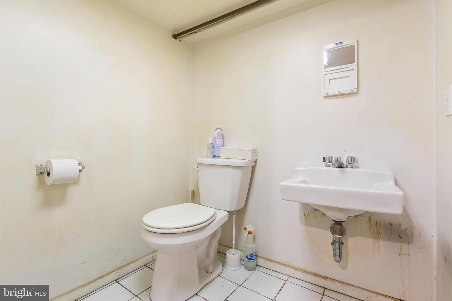 1816-18 E Passyunk Ave Property Photo 9