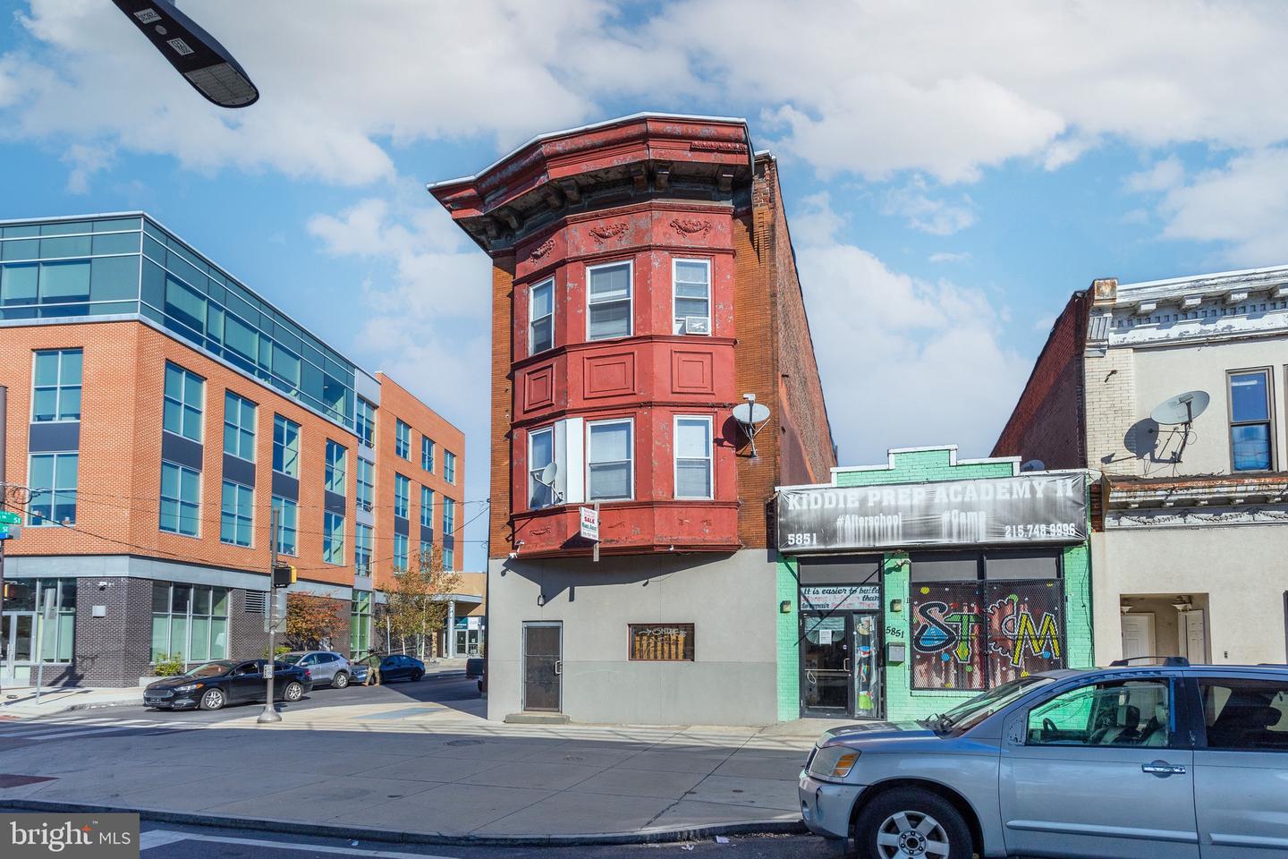 5853 MARKET ST Property Photo 1