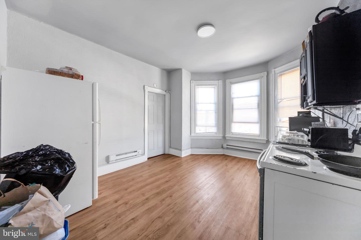 5853 Market St Property Photo 13