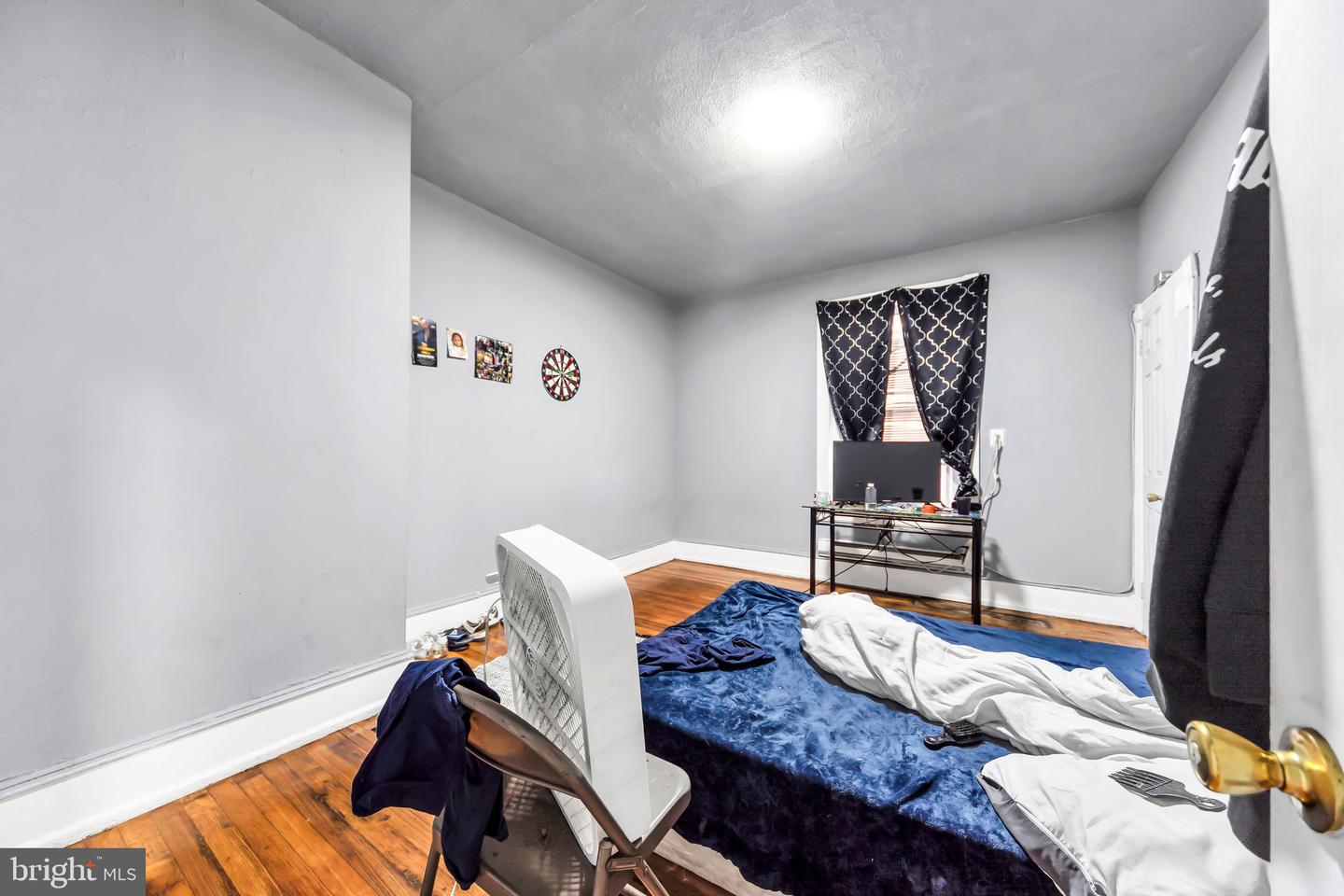 5853 Market St Property Photo 33