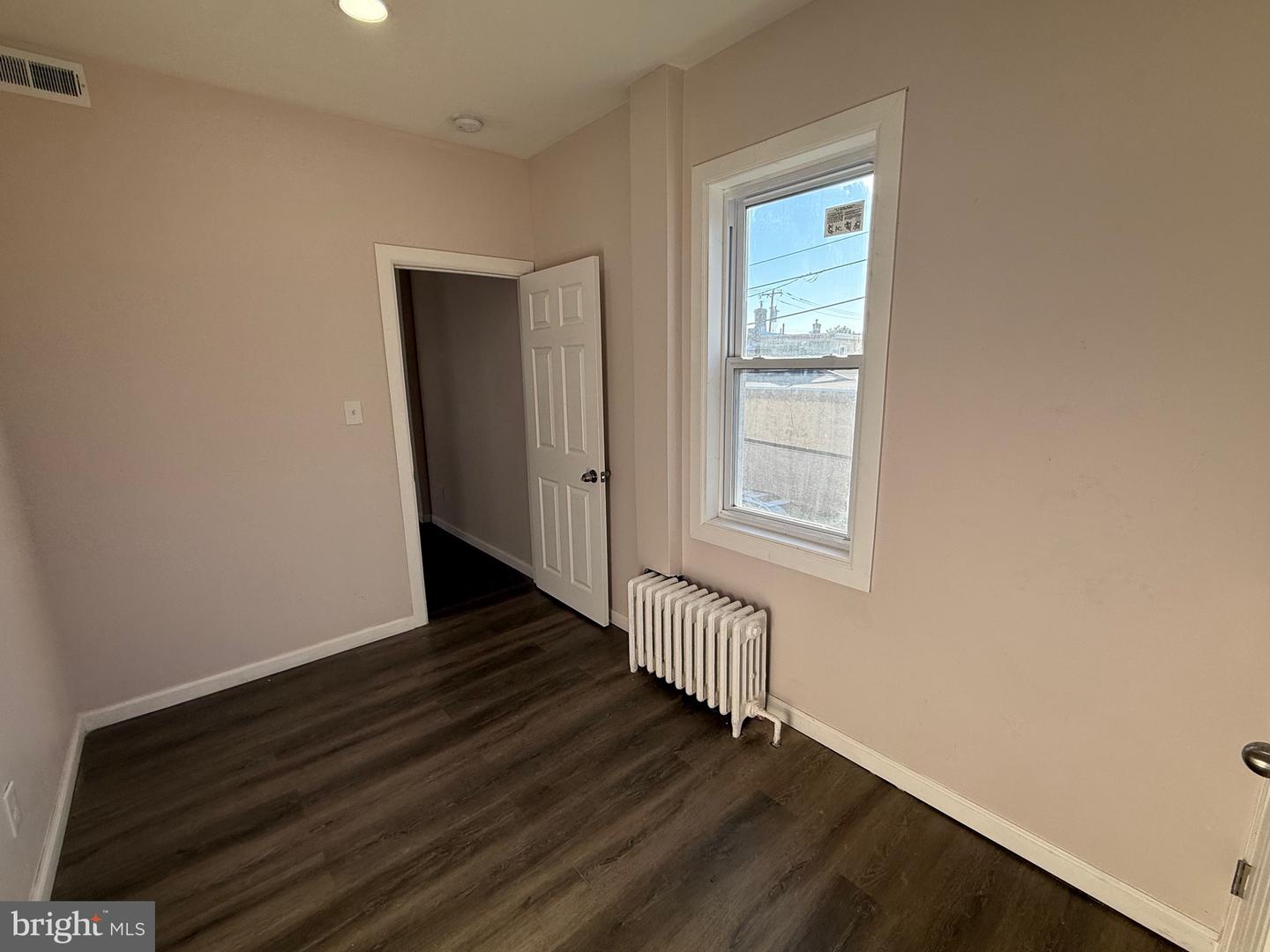 2537 E Auburn St #2 Property Photo 9