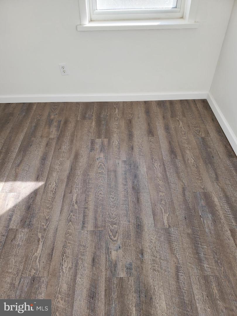 6713 Marsden St Property Photo 12