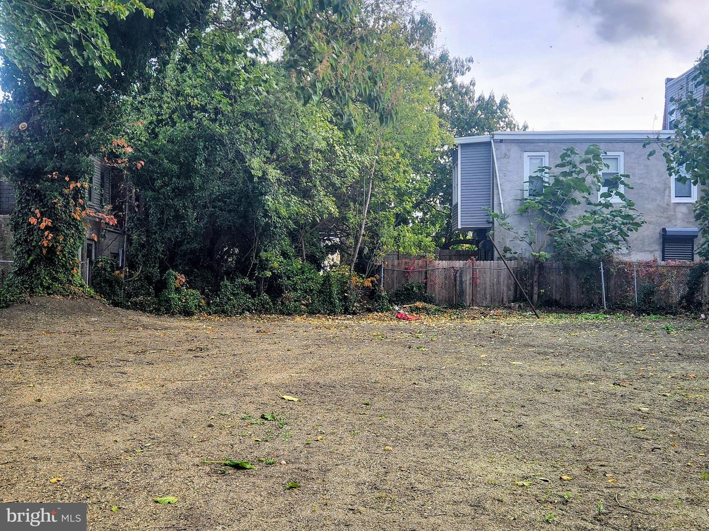 2805 N Broad St Property Photo 1
