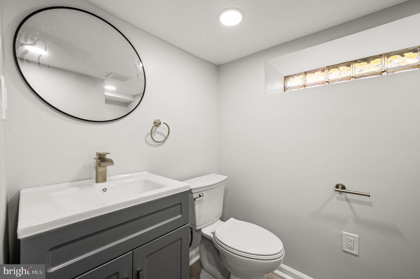 6478 Musgrave St Property Photo 19