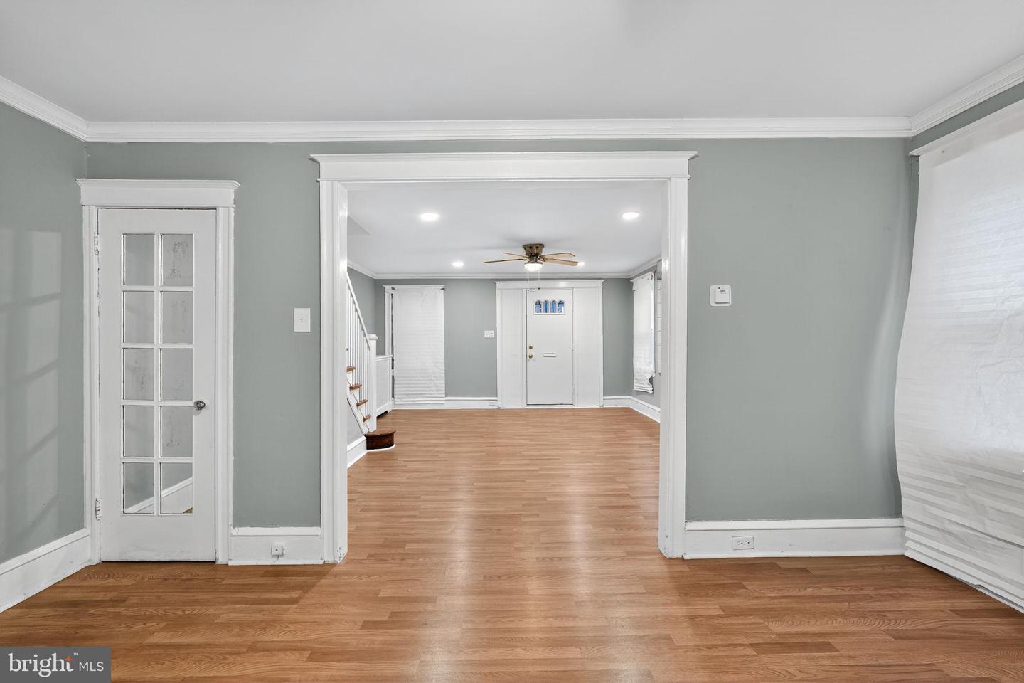 5712 Sansom St Property Photo 9