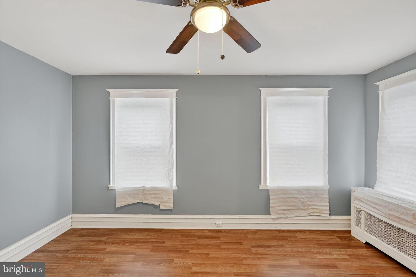 5712 Sansom St Property Photo 14