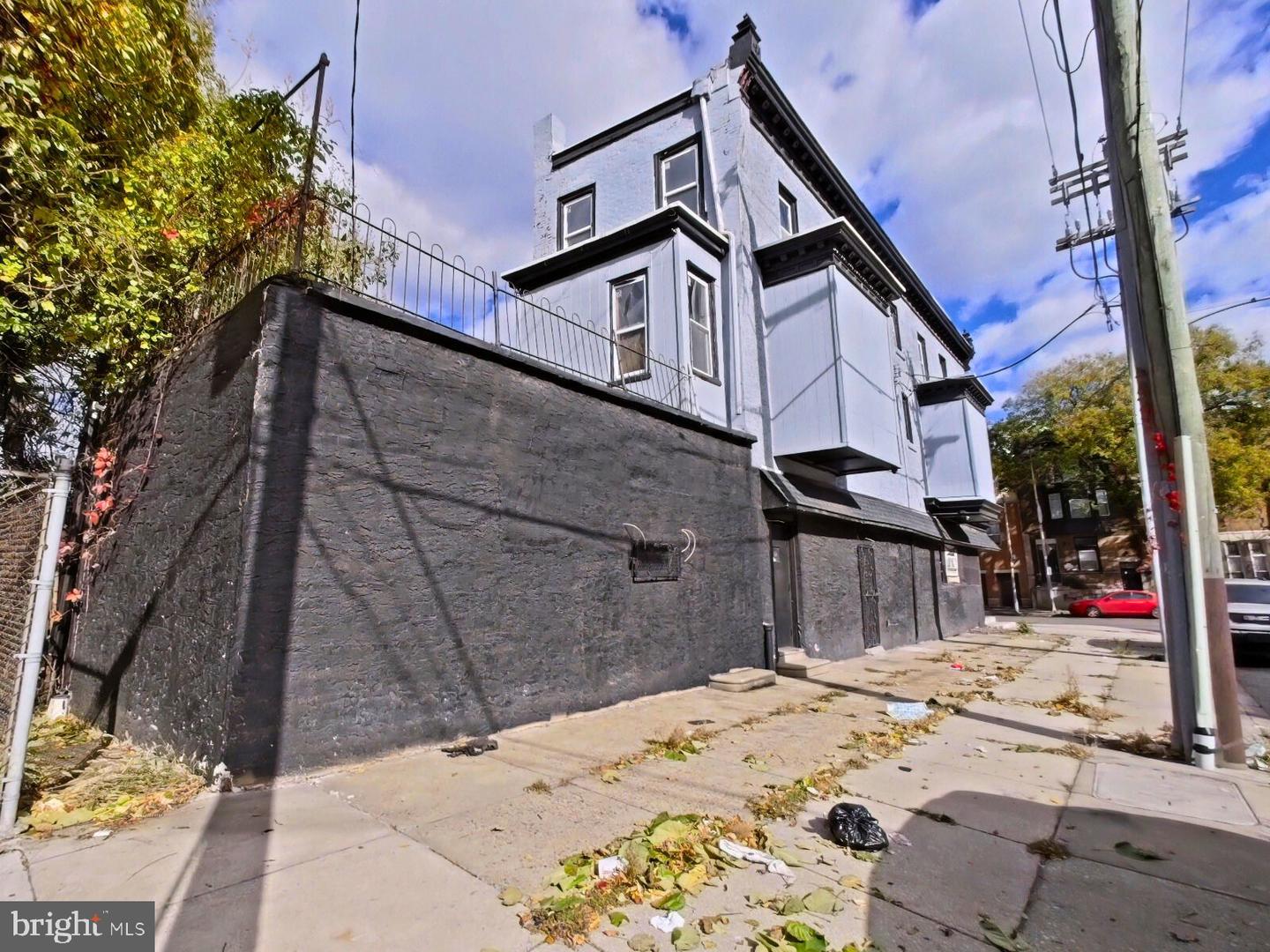 4420 Germantown Ave Property Photo 4