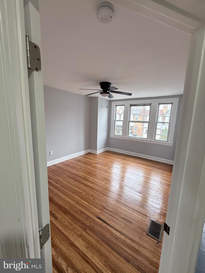 1124 E Stafford St Property Photo 15