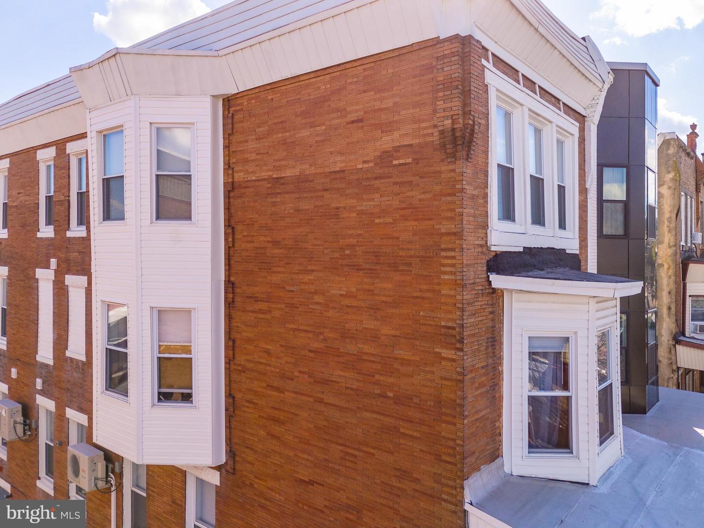 2914 W Oxford St Property Photo 55