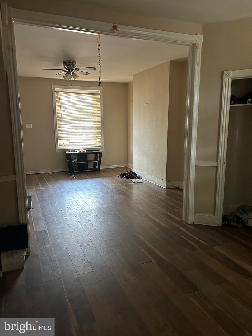 3903 N Franklin St Property Photo 9