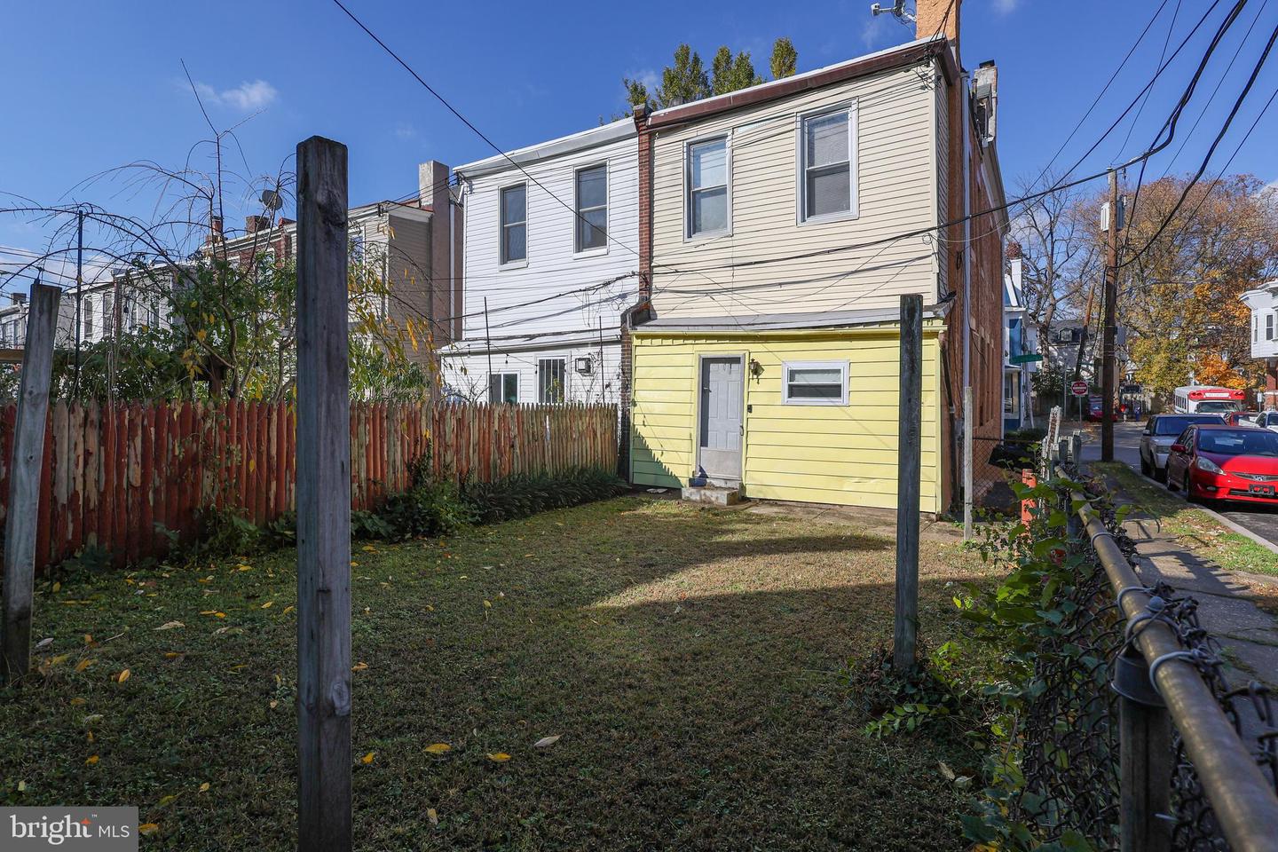 76 W Sharpnack St Property Photo 13