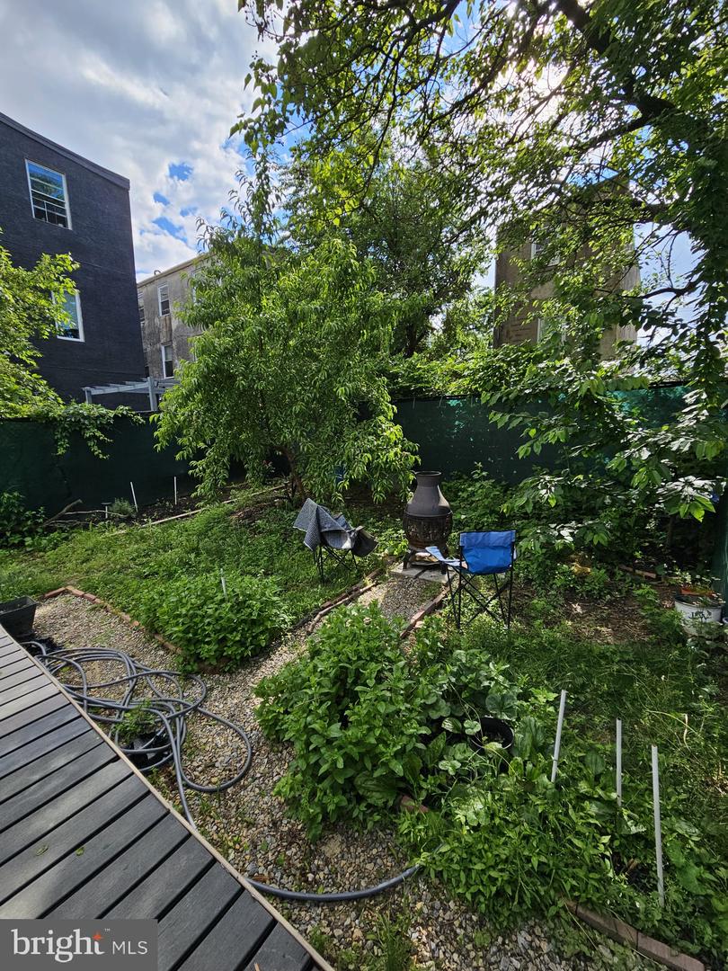 1400 N Bouvier St Property Photo 6