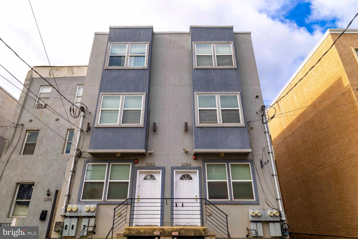2254 N 12TH ST Property Photo 1