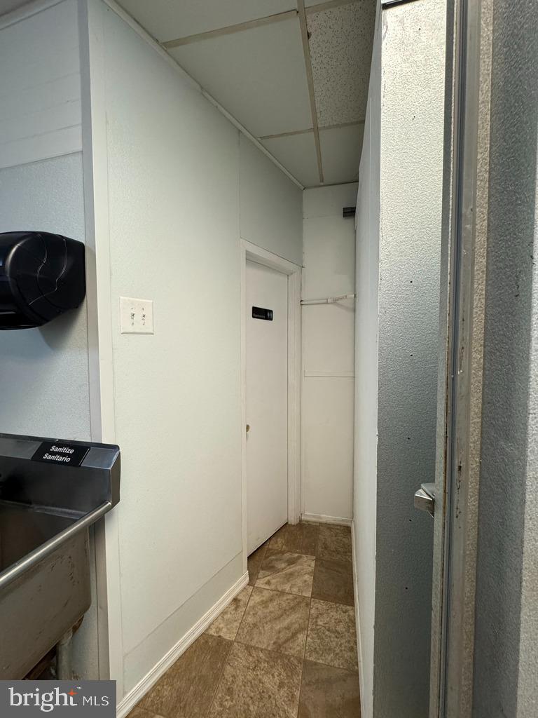 10105 Verree Rd Property Photo 13