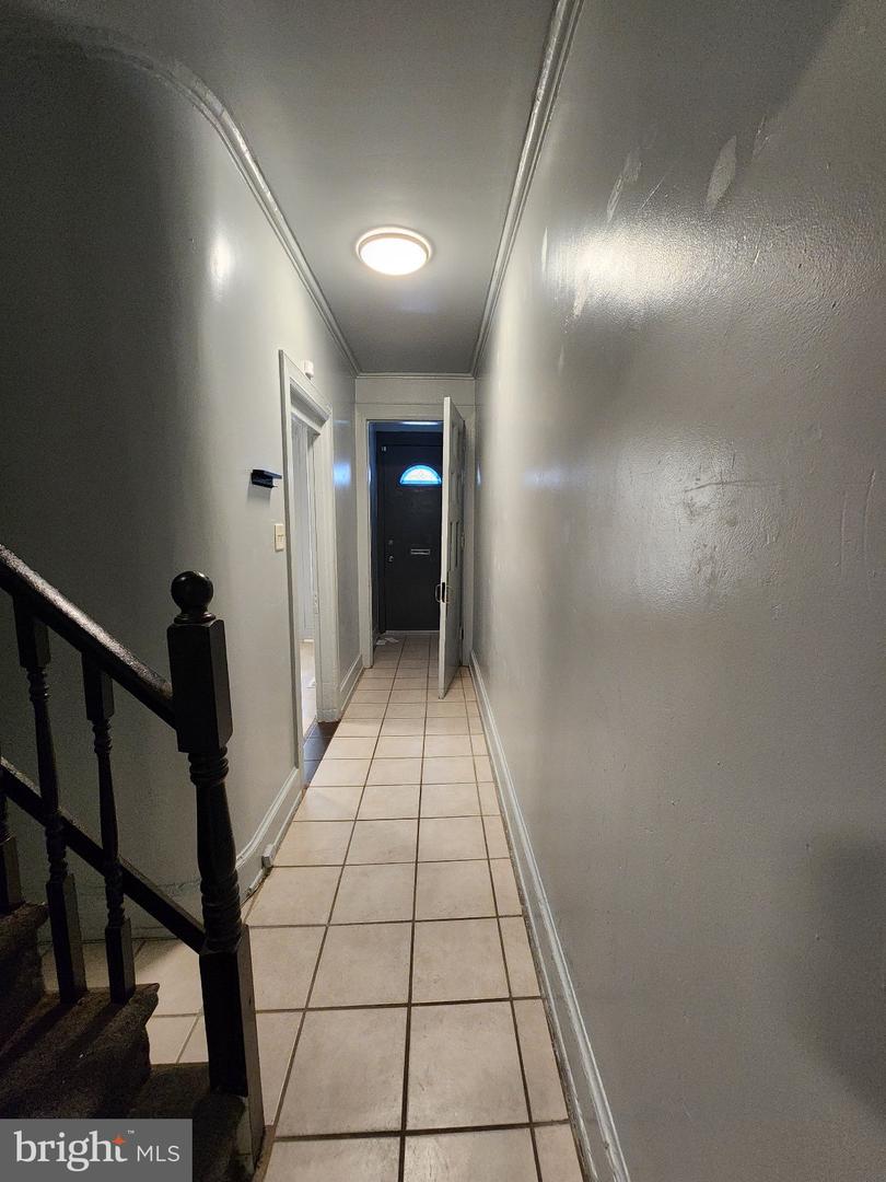 1831 N Croskey St Property Photo 5