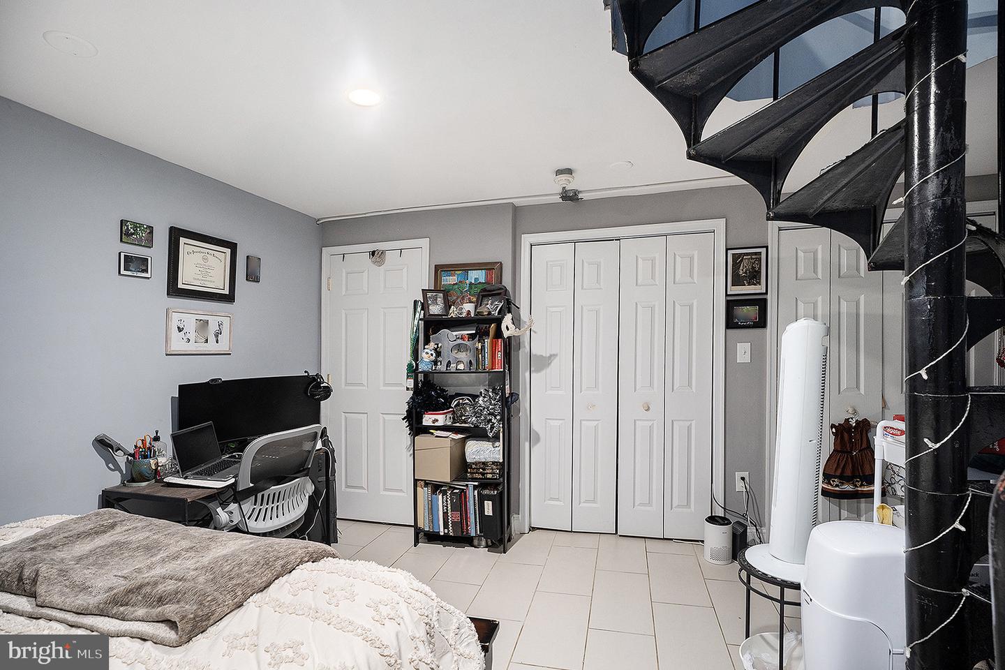 146 Vassar St Property Photo 7