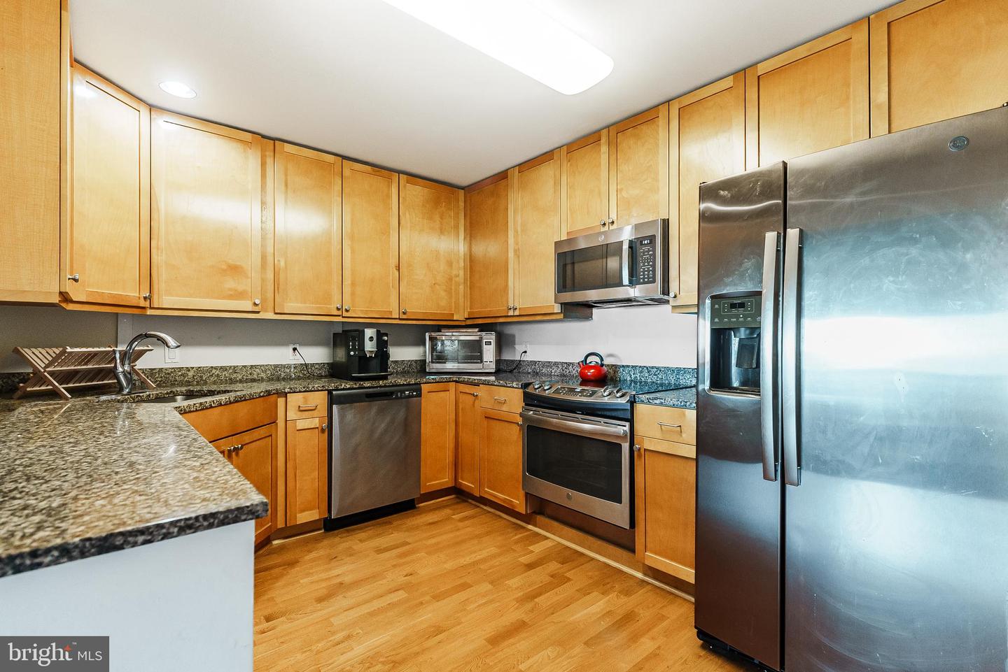 717 S Chris Columbus Blvd #517 Property Photo 4