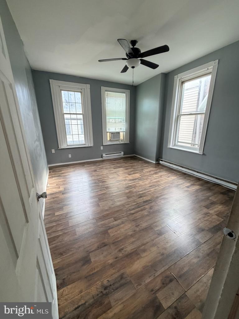 347 N Wilton St Property Photo 2