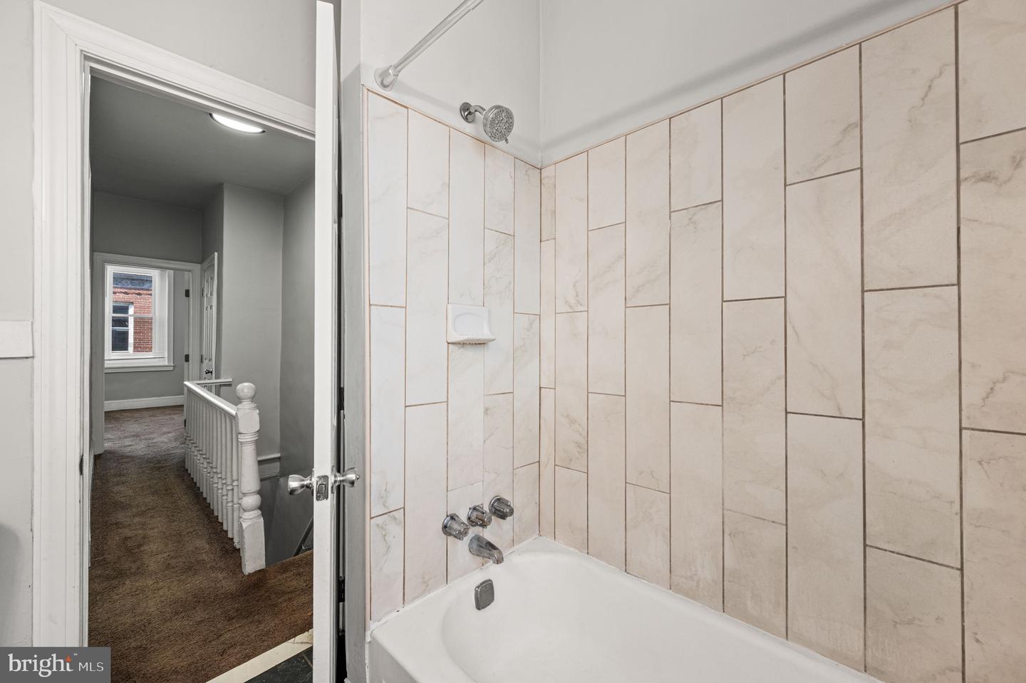 3103 N Croskey St Property Photo 13