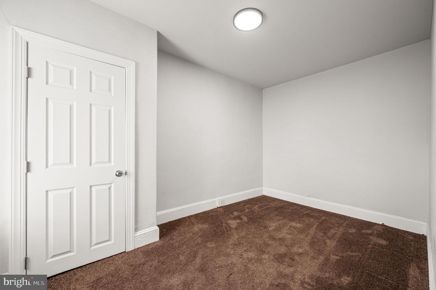 3103 N Croskey St Property Photo 14