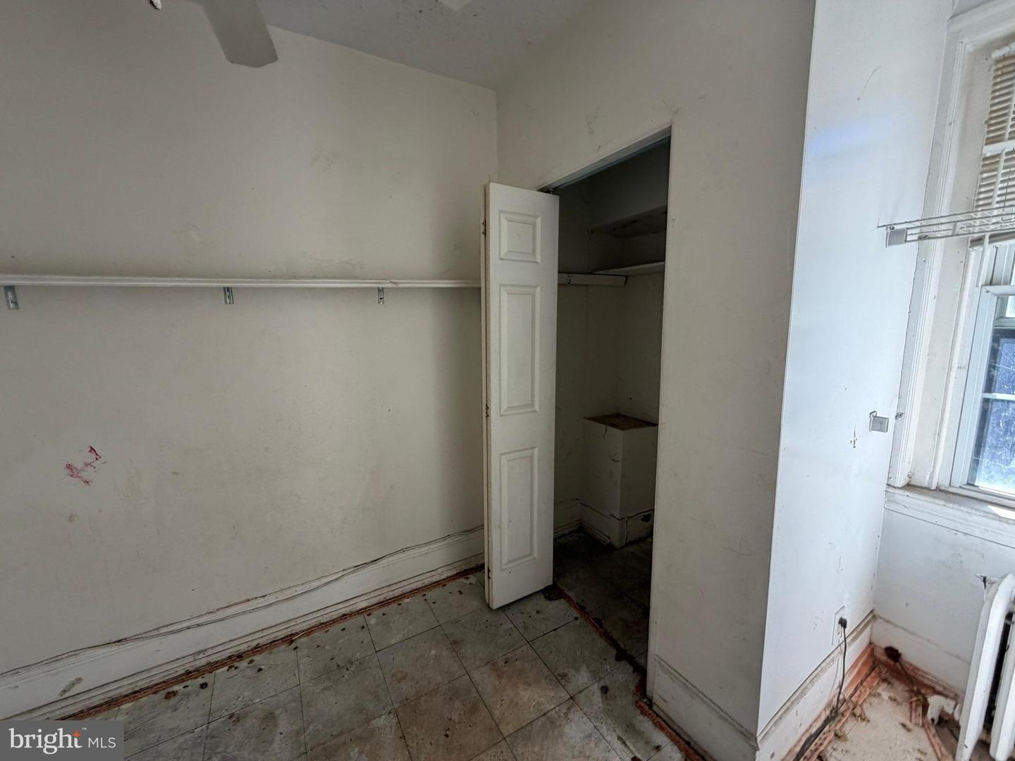 1602 Rowan St Property Photo 8
