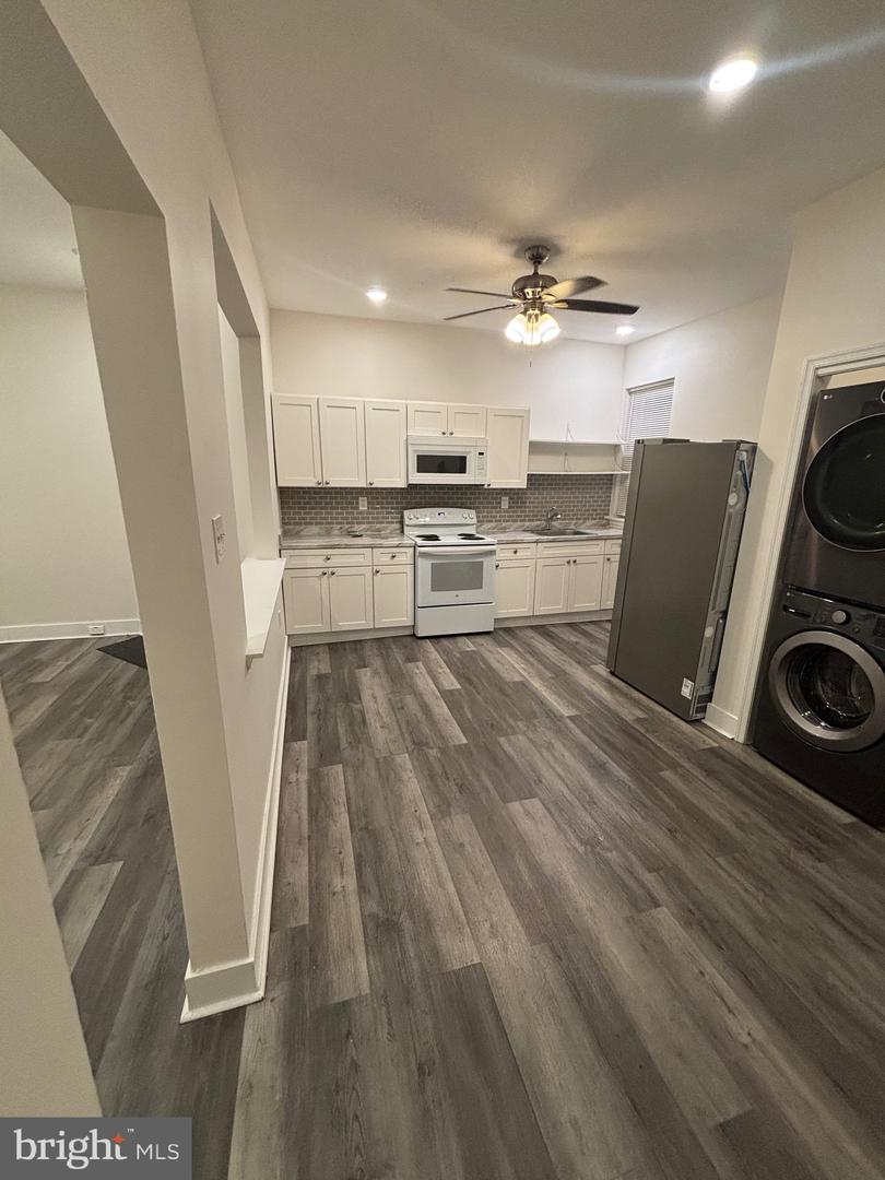 5427 Walnut St #f1 Property Photo 4