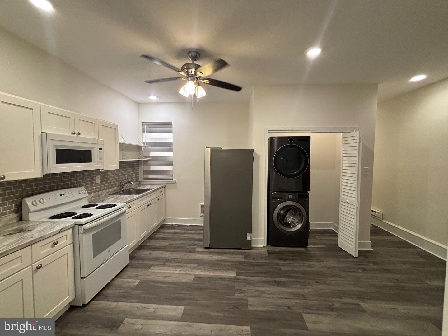 5427 Walnut St #f1 Property Photo 7