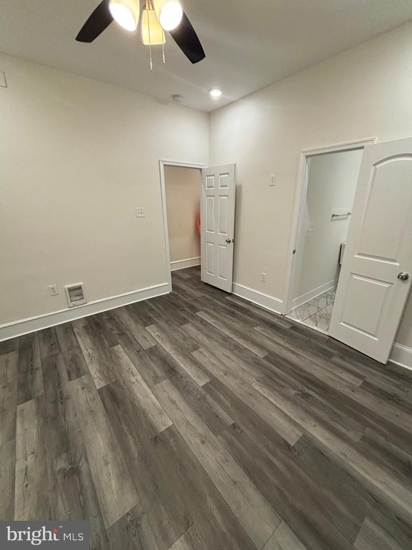 5427 Walnut St #f1 Property Photo 14