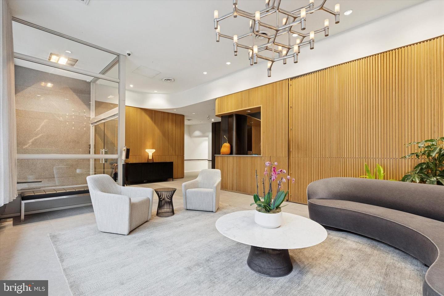220 W Rittenhouse Sq #6f Property Photo 4