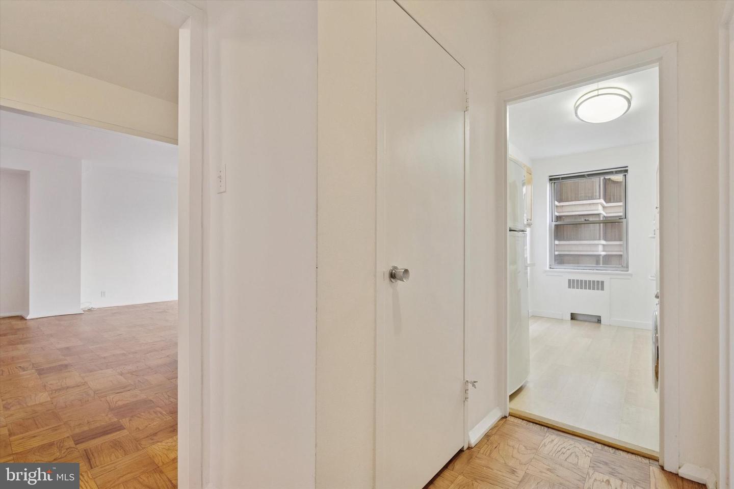 220 W Rittenhouse Sq #6f Property Photo 13