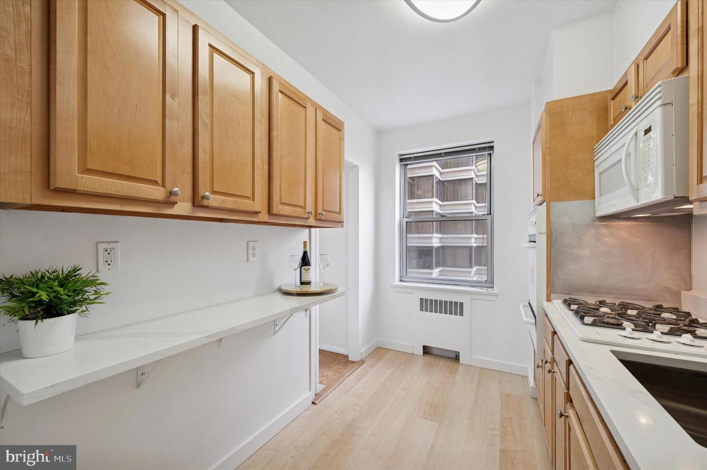 220 W Rittenhouse Sq #6f Property Photo 20