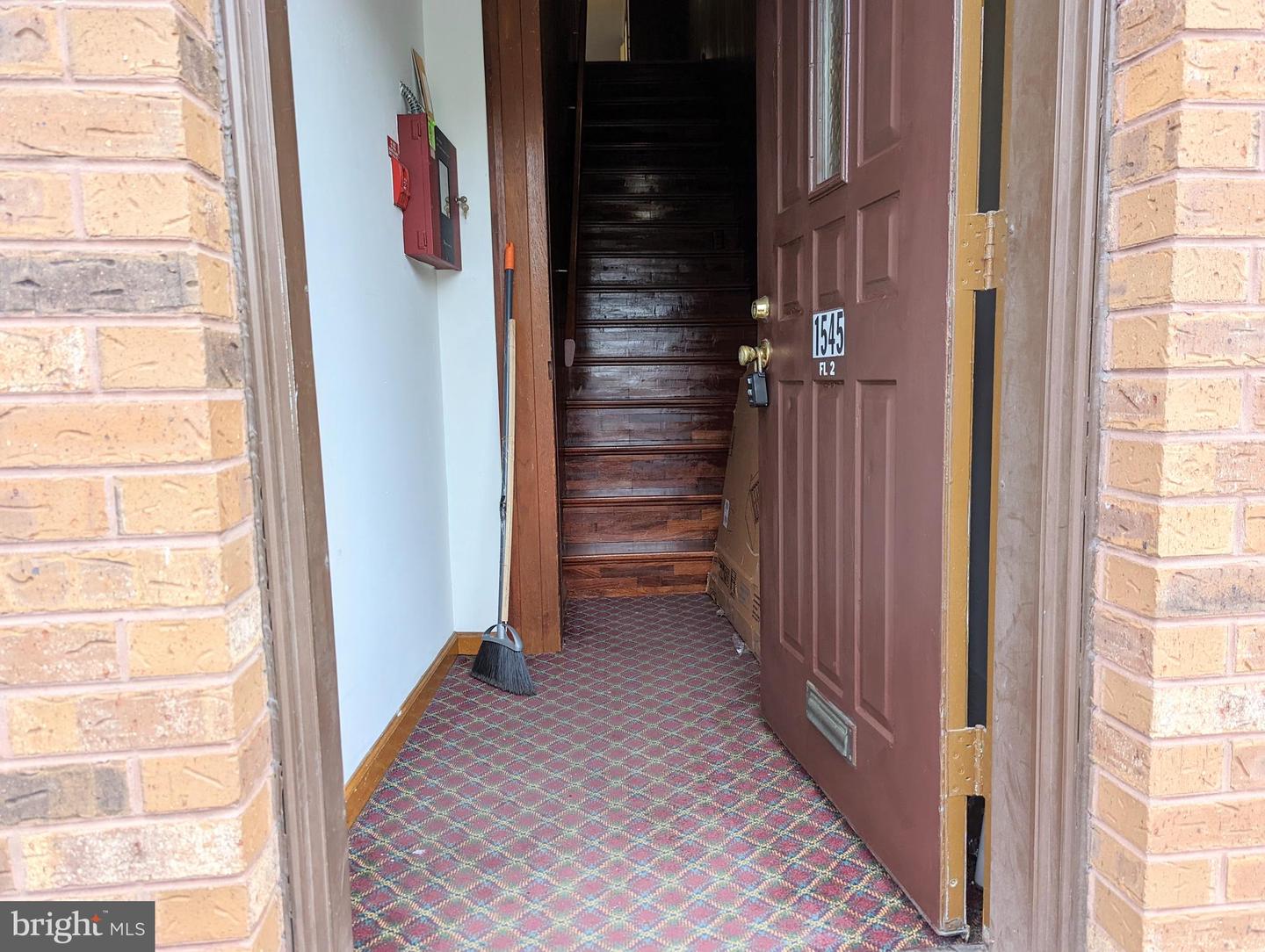 1545 W Passyunk Ave Property Photo 2