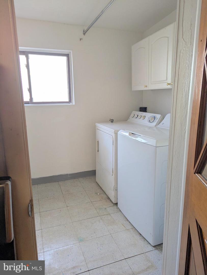 1545 W Passyunk Ave Property Photo 14