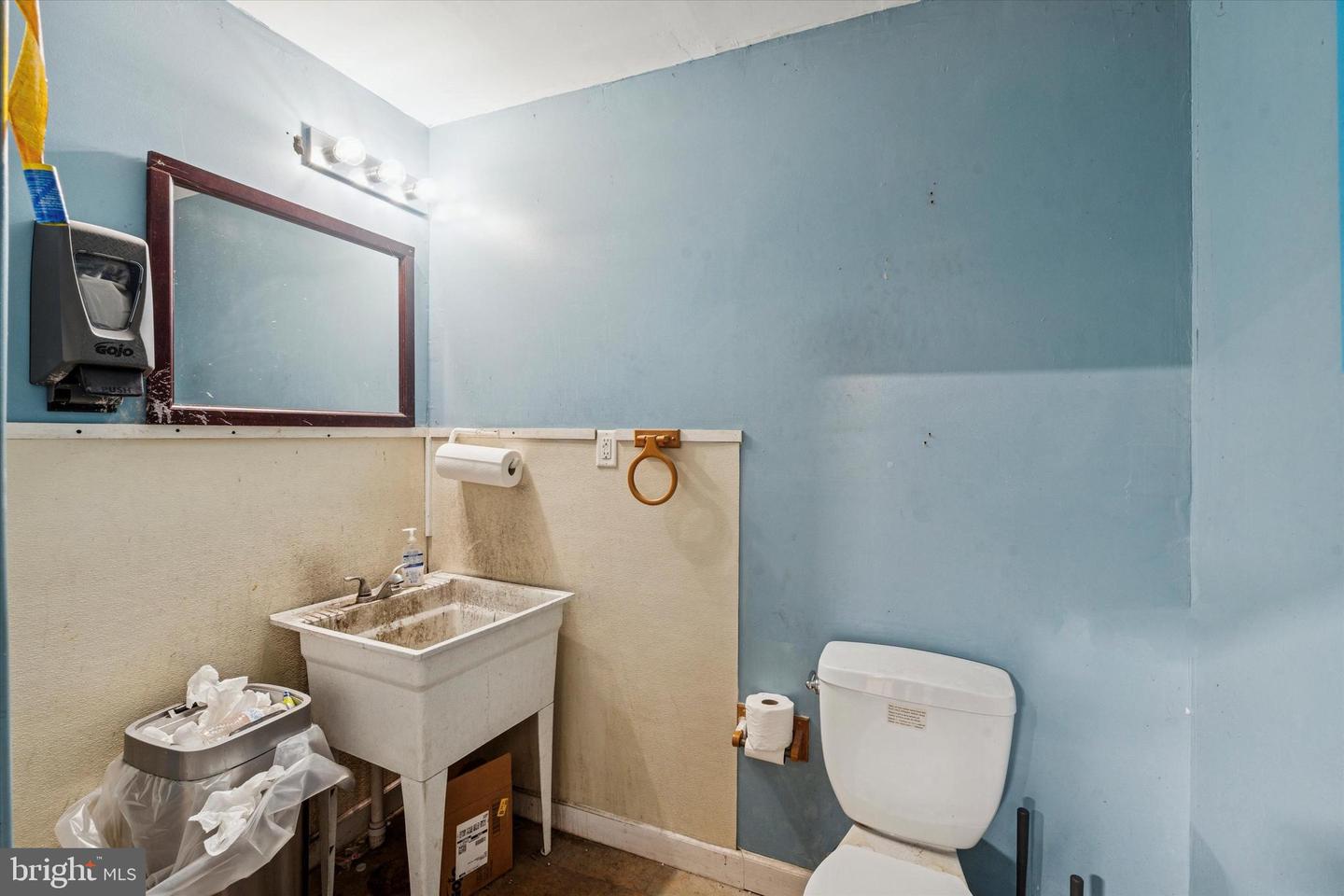 3605 Salmon St Property Photo 11