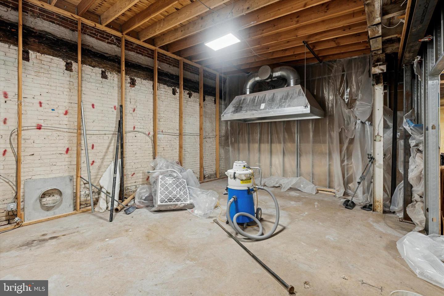 3605 Salmon St Property Photo 16