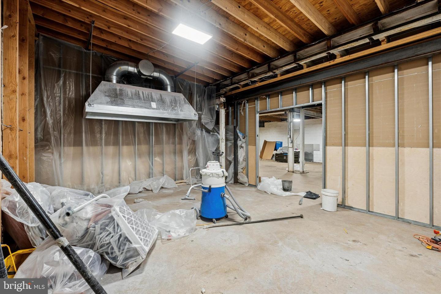3605 Salmon St Property Photo 17