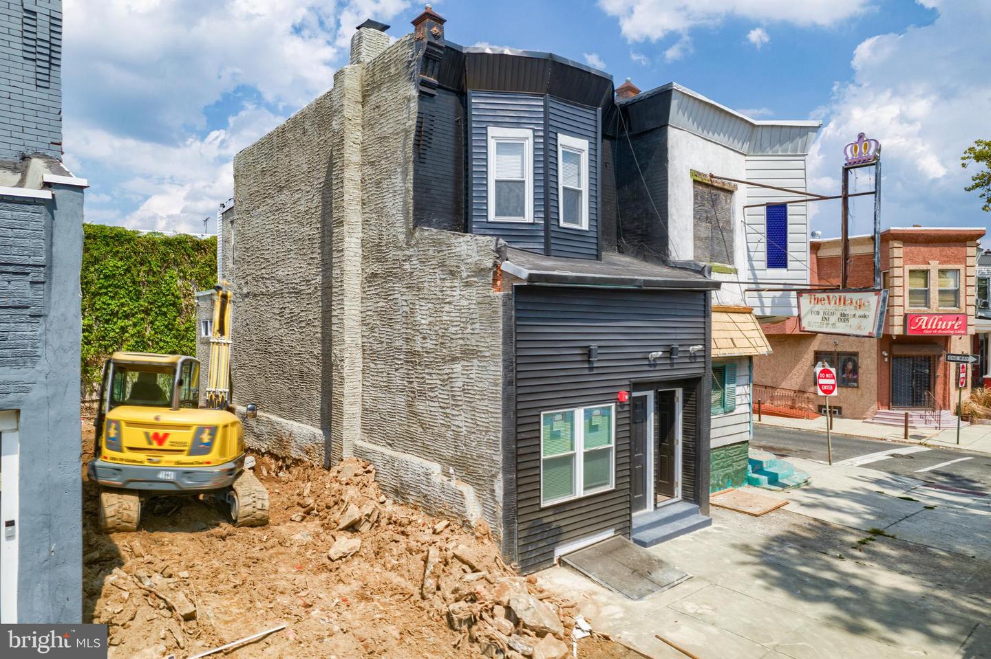 5339 Chestnut St Property Photo 1