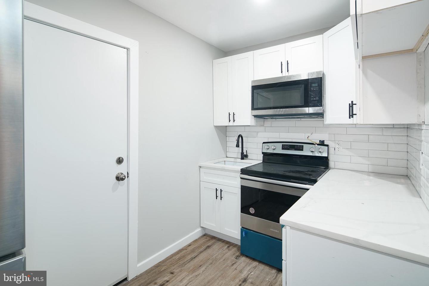 5339 Chestnut St Property Photo 15