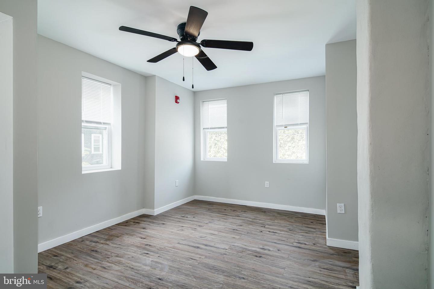 5339 Chestnut St Property Photo 16