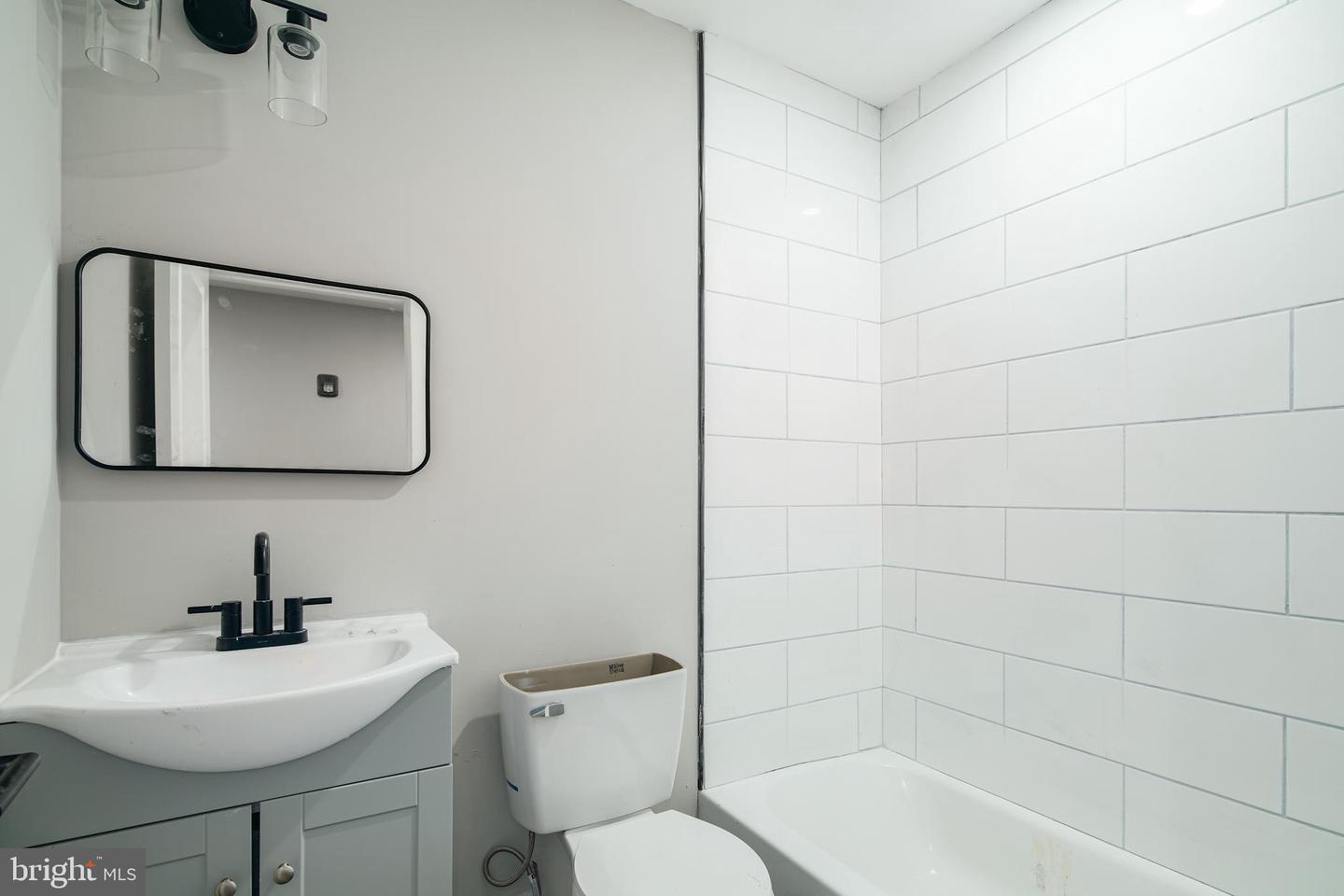 5339 Chestnut St Property Photo 19